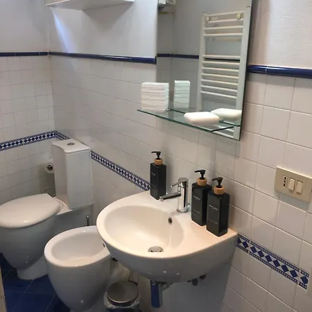 Appartement Dimora Leonardo. Centro Storico. Lucques